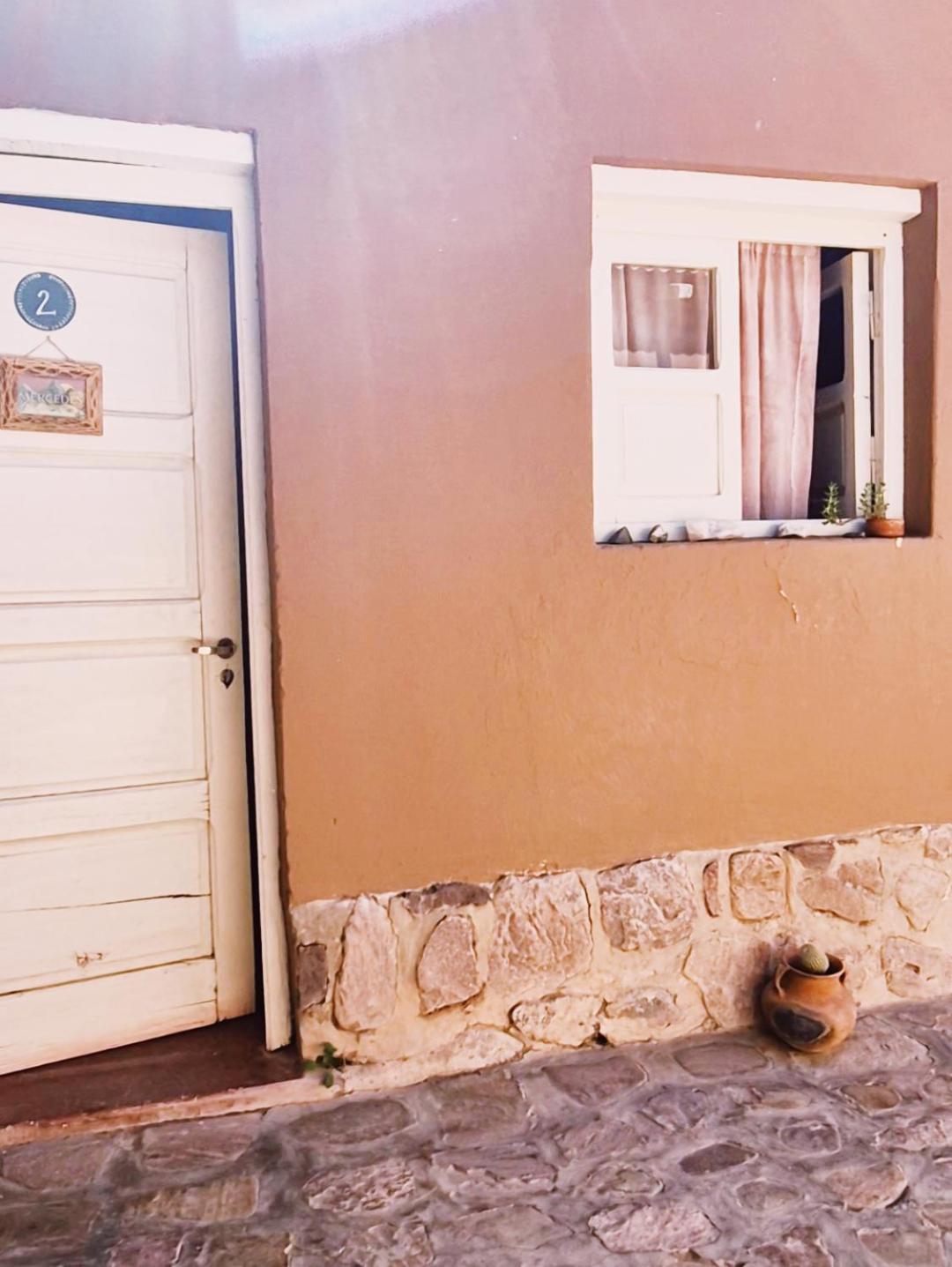 Mestiza Hostal Humahuaca Kültér fotó